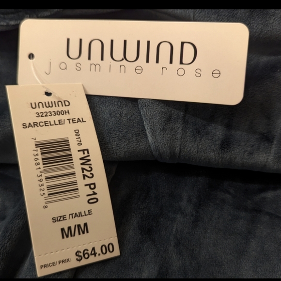 Velour Jasmine Rose Nightgown - Picture 3 of 3